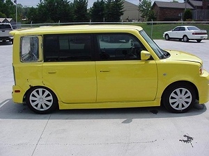 2005 SCION XB