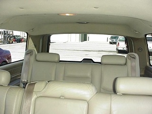 2003 CHEVY SUBURBAN 4X4