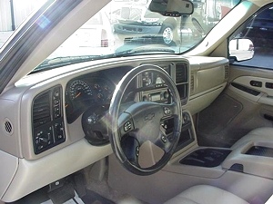 2003 CHEVY SUBURBAN 4X4