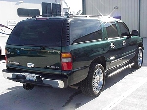 2003 CHEVY SUBURBAN 4X4