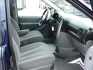 2005 CHRYSLER TOWN AND COUNTRY STOW N GO