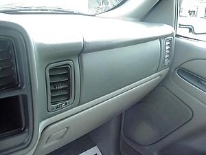 2004 CHEVY TAHOE LS