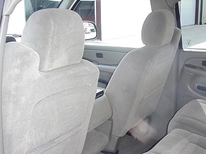 2004 CHEVY TAHOE LS