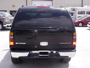 2004 CHEVY TAHOE LS