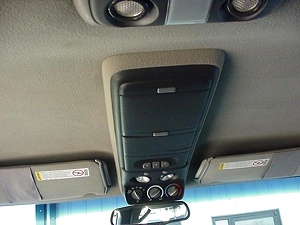 1999 GMC SUBURBAN 4X4