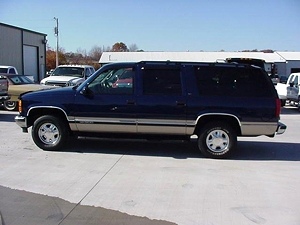 1999 GMC SUBURBAN 4X4