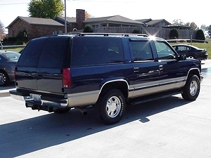 1999 GMC SUBURBAN 4X4