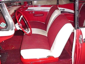 1957 FORD FAIRLANE 500 SKYLINER