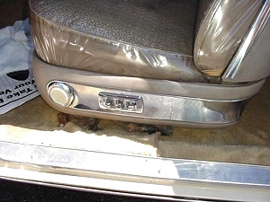 1957 CADILLAC COUPE DE VILLE