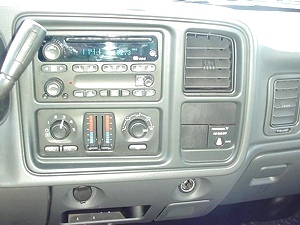 2003 GMC SIERRA 1500 REGULAR CAB STEPSIDE BED