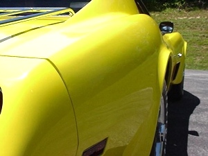 1975 CHEVY CORVETTE STINGRAY / T-TOPS