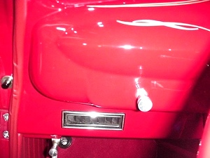 1950 FORD TWO DOOR SEDAN (SALE PENDING)
