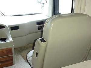 2001 MONACO DIPLOMAT LE 40PBD