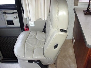 2001 MONACO DIPLOMAT LE 40PBD