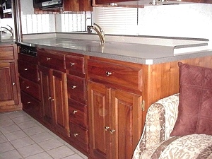 2001 MONACO DIPLOMAT LE 40PBD
