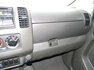 2008 NISSAN FRONTIER CREW CAB 4X4