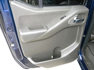 2008 NISSAN FRONTIER CREW CAB 4X4
