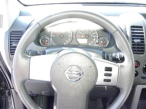 2007 NISSAN PATHFINDER SE