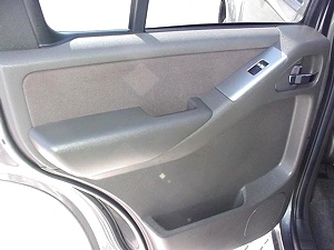 2007 NISSAN PATHFINDER SE