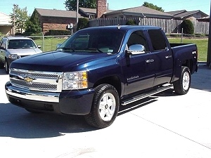 2009 CHEVY SILVERADO LS 4X4