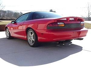 2001 CHEVY CAMARO SS WITH T-TOPS