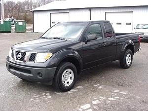 2006 NISSAN FRONTIER XE