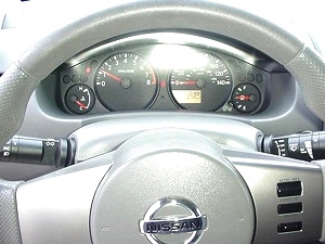 2006 NISSAN FRONTIER XE