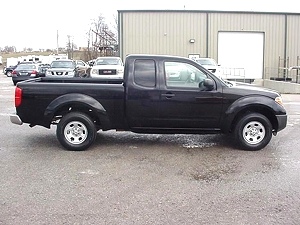 2006 NISSAN FRONTIER XE