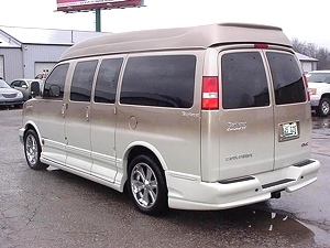 2005 GMC LIMITED SE CONVERSION VAN
