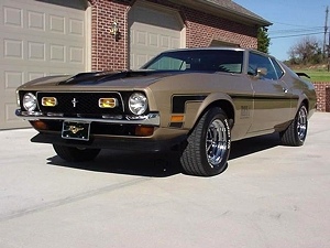 1972 FORD MUSTANG MACH 1 SOLD