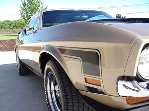 1972 FORD MUSTANG MACH 1 SOLD