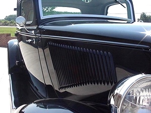 1934 FORD 3W COUPE