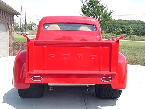 1955 FORD F-100 (SALE PENDING)