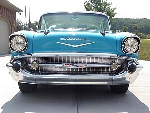 1957 CHEVY BEL-AIR TWO DOOR HARDTOP