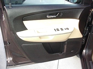 2010 GMC ACADIA SLT AWD (Sale Pending)