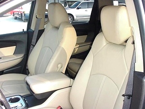 2010 GMC ACADIA SLT AWD (Sale Pending)