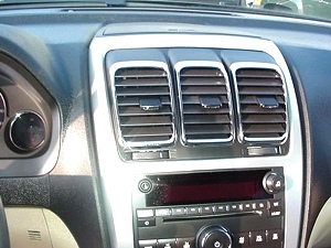 2010 GMC ACADIA SLT AWD (Sale Pending)