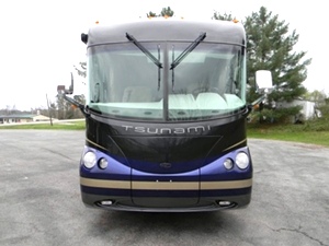 2006 TSUNAMI 4104QS BY FOREST RIVER