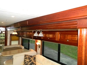 2006 TSUNAMI 4104QS BY FOREST RIVER