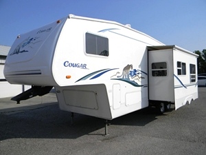2002 COUGAR BY KEYSTONE 5TH WHEEL
