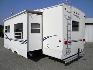 2002 COUGAR BY KEYSTONE 5TH WHEEL
