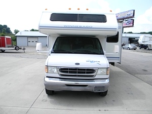 2003 WINNEBAGO MINNIE C-CLASS