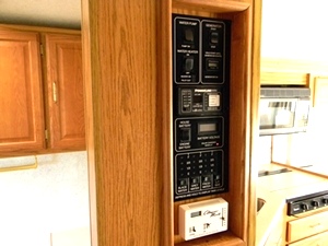 2000 WINNEBAGO JOURNEY WKP34B