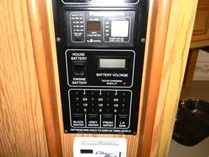 2000 WINNEBAGO JOURNEY WKP34B