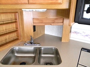 2000 WINNEBAGO JOURNEY WKP34B