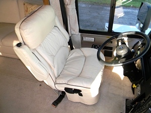2000 WINNEBAGO JOURNEY WKP34B