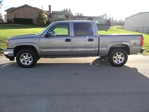 2006 CHEVY SILVERADO 1500 Z-71 4X4  ( SALE PENDING)