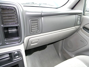 2005 CHEVY SUBURBAB 4X4