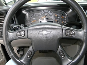 2005 CHEVY SUBURBAB 4X4