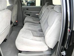 2005 CHEVY SUBURBAB 4X4